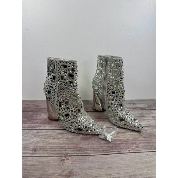 NWOT Steve Madden Vayle Boots Rhinestone Pointed Toe Zipper Closure Women Sz 7M - Picture 16 of 17